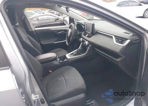 2021 Toyota Rav4 Xle из США, поврежденный, VIN 2T3P1RFV1MW237648